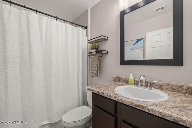 357 W Herschel H Hobbs, Vail, AZ 85641