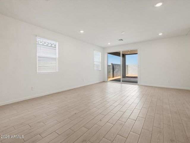 33122 N NOIR Drive, San Tan Valley, AZ 85143