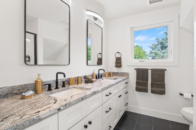 400 Bragg Street, Raleigh, NC 27610