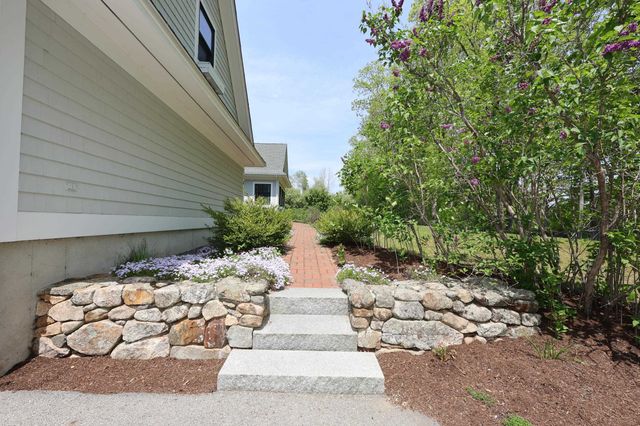 118 Perkins Road, Madbury, NH 03823