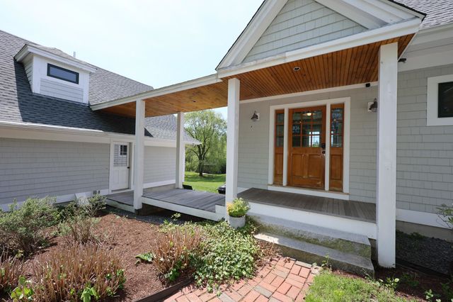 118 Perkins Road, Madbury, NH 03823