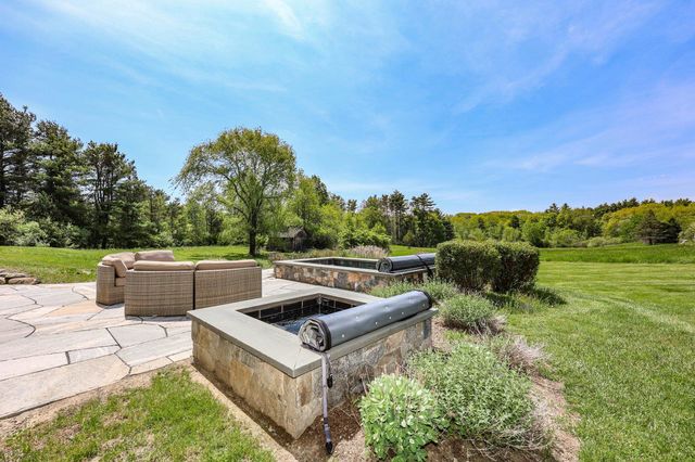 118 Perkins Road, Madbury, NH 03823