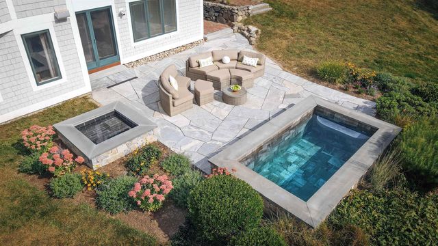 118 Perkins Road, Madbury, NH 03823