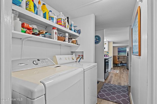 105 Ronnie Road, Beaufort, NC 28516
