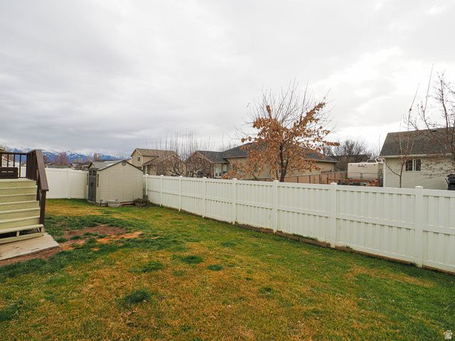 2475 CRAIG LN, Syracuse, UT 84075