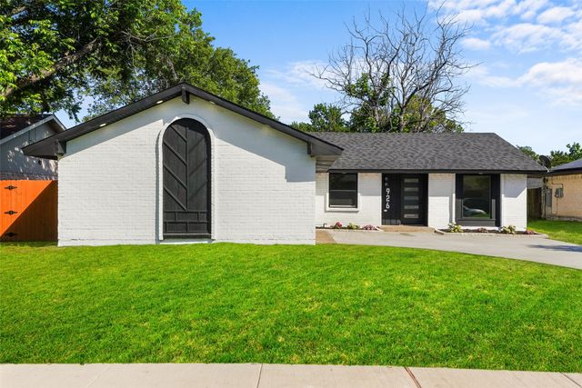 926 Key Colony Drive, Garland, TX 75043
