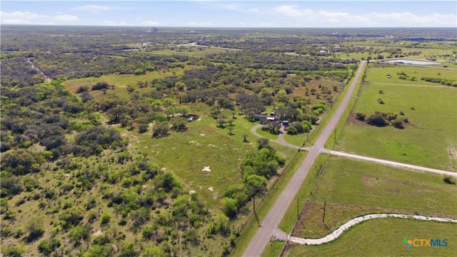 130 Old Goliad Road, Refugio, TX 78377