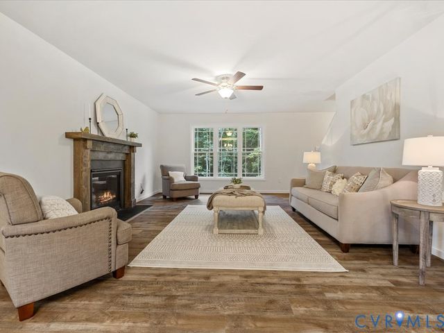 1146 Clayton Rd, Powhatan, VA 23139