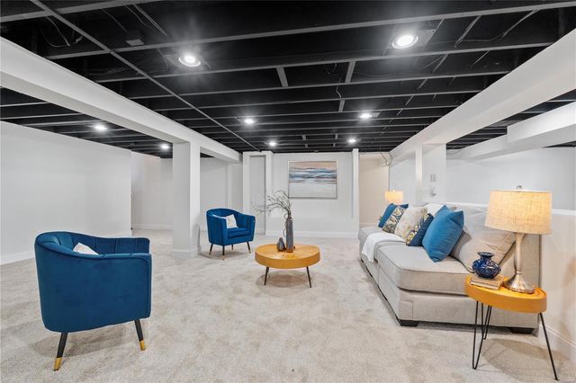 1603 Norberg Drive, Florissant, MO 63031