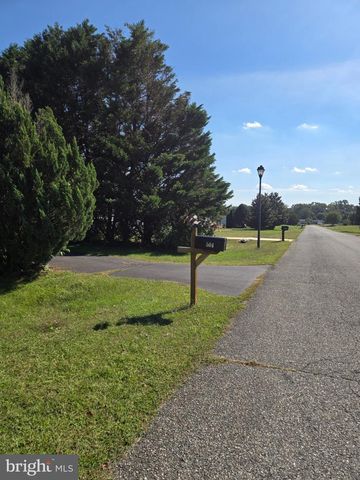 504 FERNWOOD DR, Harrington, DE 19952