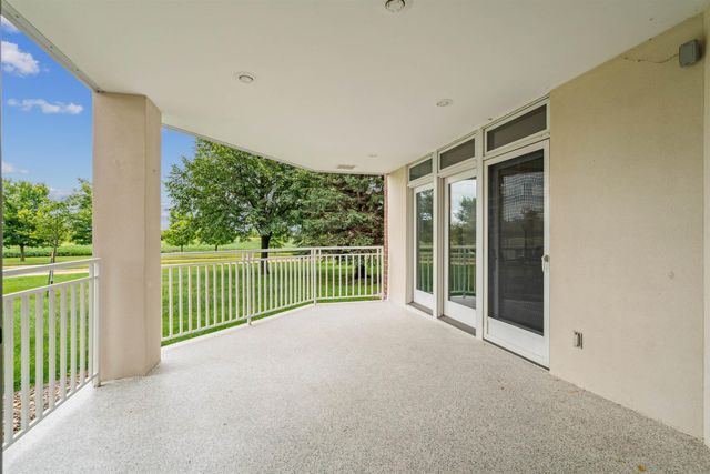 1326 Maxhelen Blvd Apt 1B, Waterloo, IA 50701