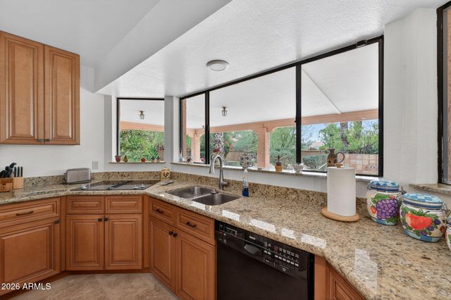 8245 E WILLIAMS Circle, Scottsdale, AZ 85255