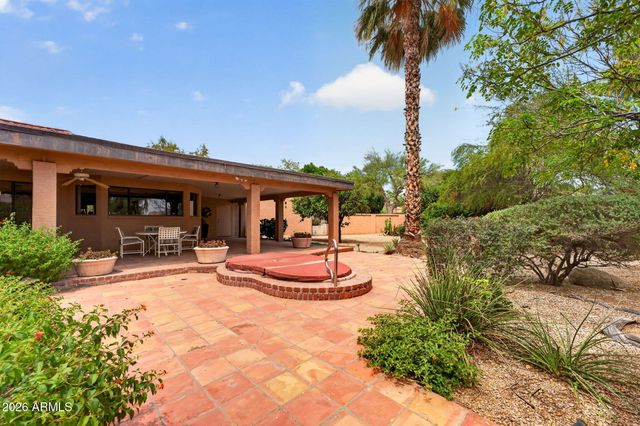 8245 E WILLIAMS Circle, Scottsdale, AZ 85255