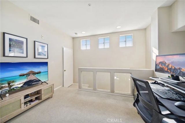 4 Woodcrest Lane 326, Aliso Viejo, CA 92656