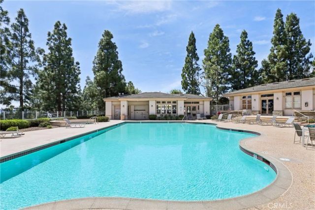 4 Woodcrest Lane 326, Aliso Viejo, CA 92656
