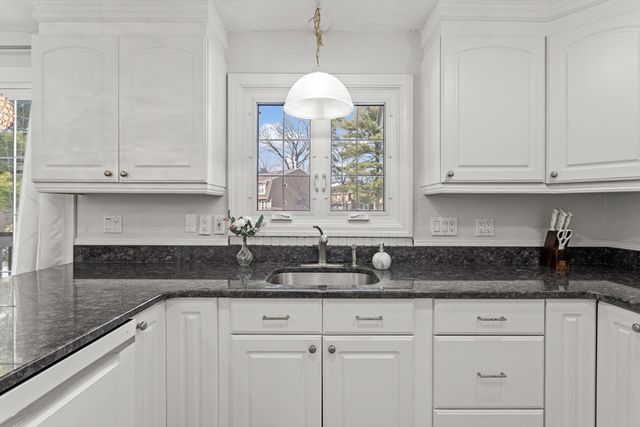 91 Heritage Drive 91, Tewksbury, MA 01876