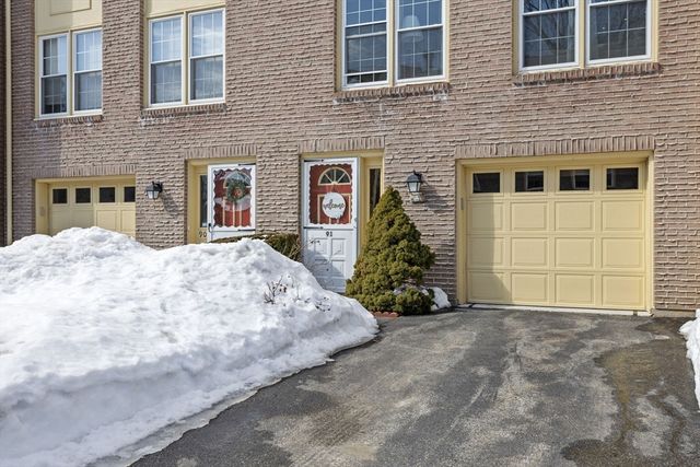 91 Heritage Drive 91, Tewksbury, MA 01876