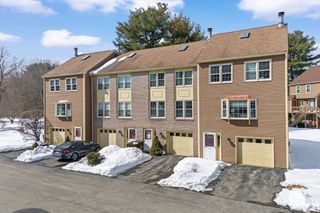 91 Heritage Drive 91, Tewksbury, MA 01876