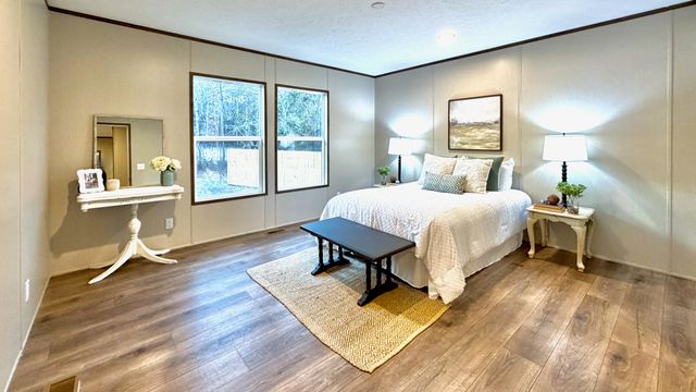 1036 Merell Avenue, Bonneau, SC 29431