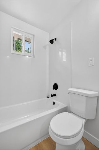 1924 Edwin, Sacramento, CA 95815