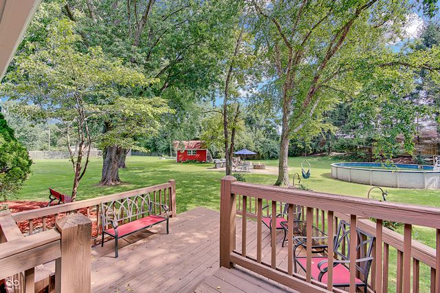 47 Dixie Drive, Indianapolis, IN 46227