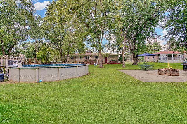 47 Dixie Drive, Indianapolis, IN 46227