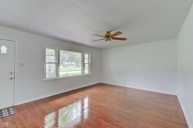 47 Dixie Drive, Indianapolis, IN 46227