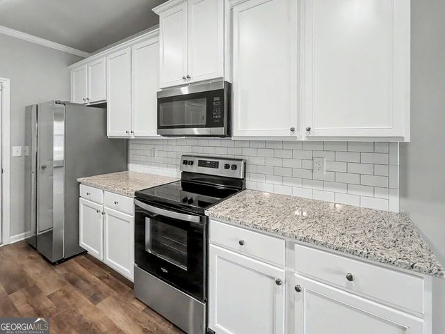 5124 Fox Den Road, Oakwood, GA 30566