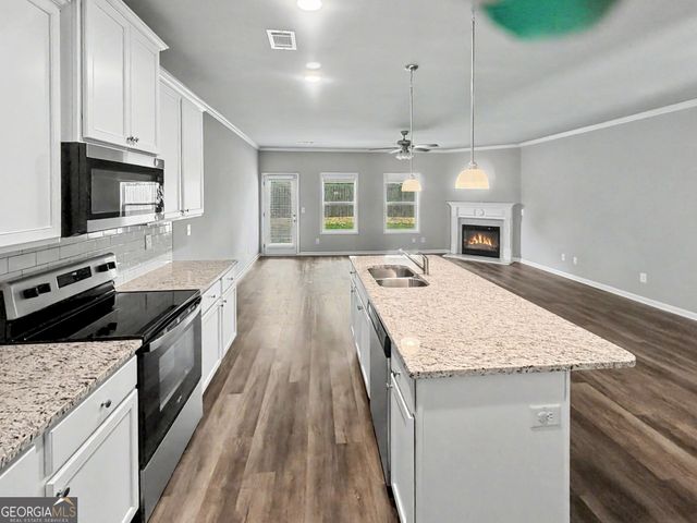 5124 Fox Den Road, Oakwood, GA 30566