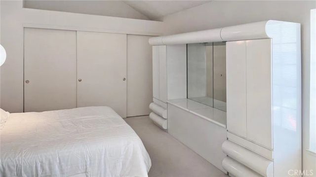 978 W Arrow Highway F, Upland, CA 91786