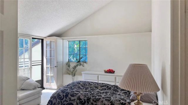 978 W Arrow Highway F, Upland, CA 91786