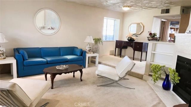 978 W Arrow Highway F, Upland, CA 91786