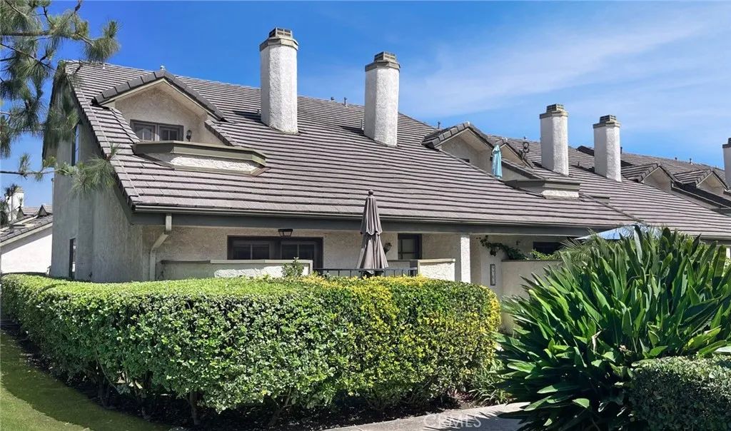 978 W Arrow Highway F, Upland, CA 91786