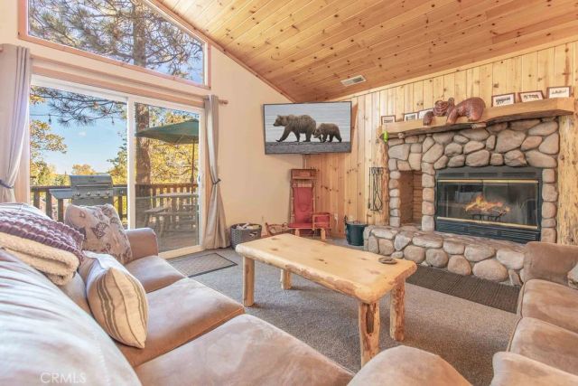 1416 Klamath Road, Big Bear, CA 92314