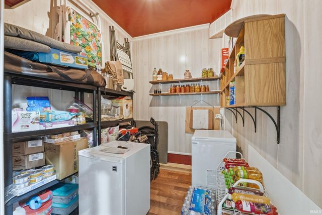 5926 Lois Lane, Fort Wayne, IN 46804