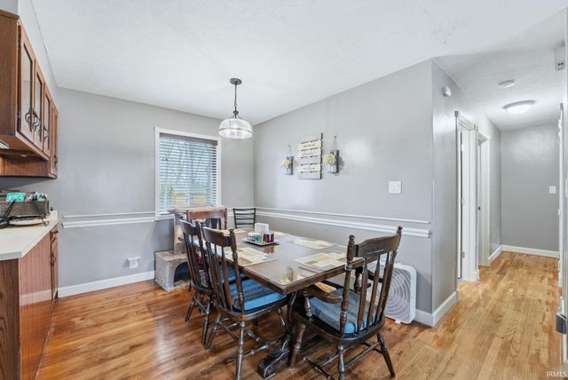 5926 Lois Lane, Fort Wayne, IN 46804