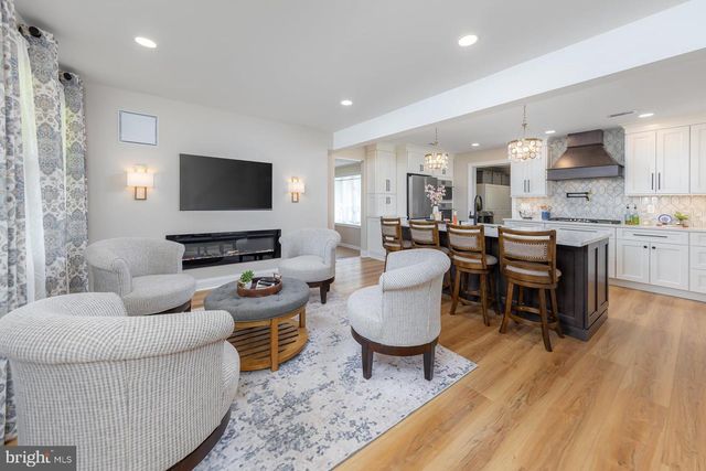 300 ROSEMONT AVE, Newfield, NJ 08344