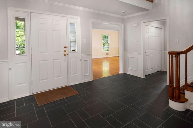 1 BUCKINGHAM DR, Princeton, NJ 08540