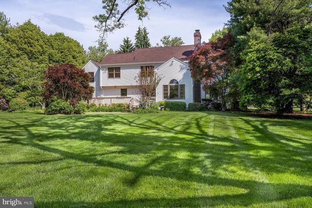 1 BUCKINGHAM DR, Princeton, NJ 08540