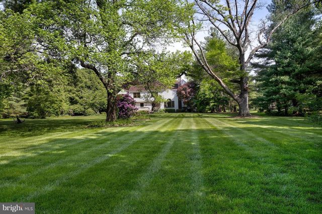 1 BUCKINGHAM DR, Princeton, NJ 08540
