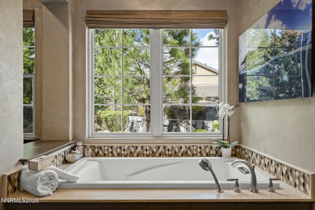 Image 22 of property listing at 20705 Parc Forêt Drive, Reno, NV 89511