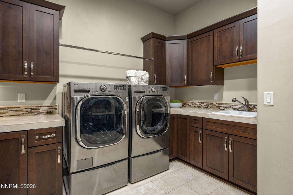 Image 37 of property listing at 20705 Parc Forêt Drive, Reno, NV 89511