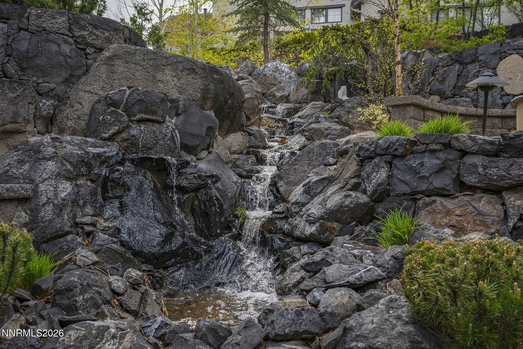 Image 7 of property listing at 20705 Parc Forêt Drive, Reno, NV 89511