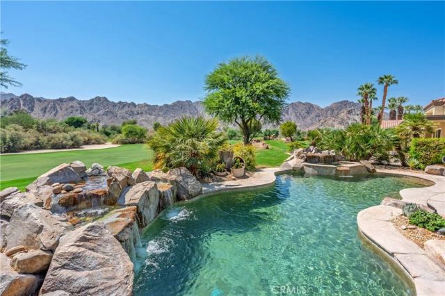 57205 Merion, La Quinta, CA 92253