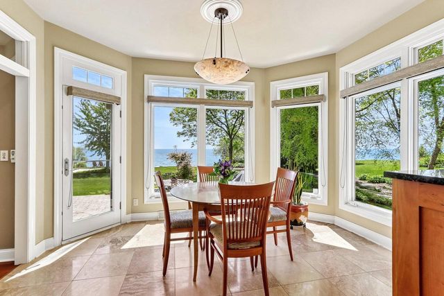 4731 Woodlake COURT, Mount Pleasant, WI 53403