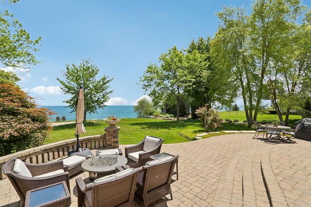 4731 Woodlake COURT, Mount Pleasant, WI 53403