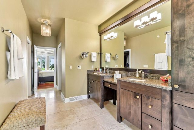 4731 Woodlake COURT, Mount Pleasant, WI 53403