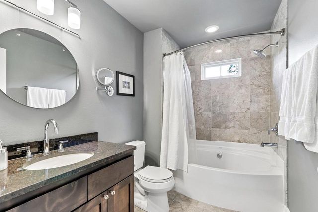 4731 Woodlake COURT, Mount Pleasant, WI 53403