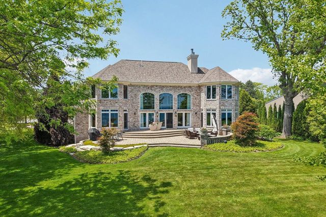 4731 Woodlake COURT, Mount Pleasant, WI 53403