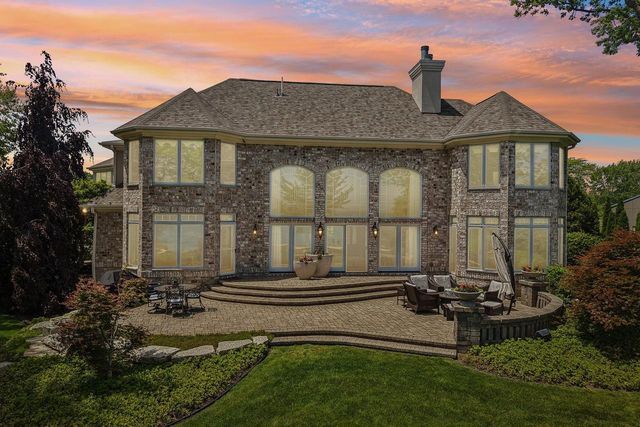 4731 Woodlake COURT, Mount Pleasant, WI 53403